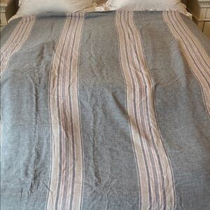 Striped Gray and Pink Bedding Set